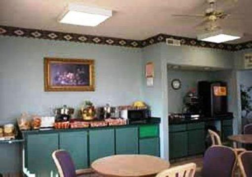 фото отеля Econo Lodge Covington