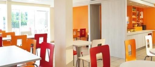 фото отеля Premiere Classe Maubeuge Hotel Feignies