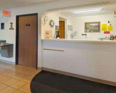 фото отеля America's Best Inn Stanley
