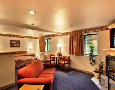 фото отеля Super 8 Motel Lebanon
