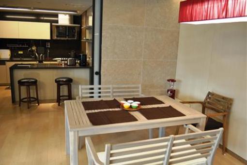 фото отеля Lol Guesthouse