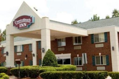 фото отеля Country Hearth Inn Siler City