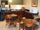 фото отеля Country Hearth Inn Siler City