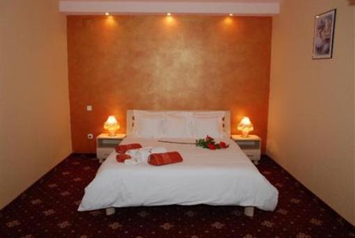 фото отеля Hotel Paradise Bucharest