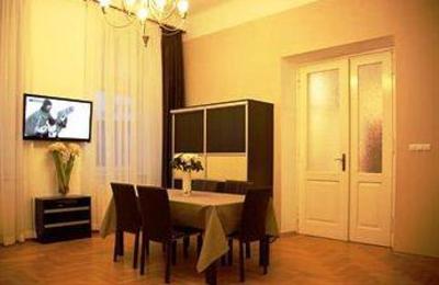 фото отеля EnjoyKrakow Stradomska Apartment