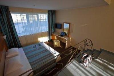 фото отеля Elizium Park Hotel