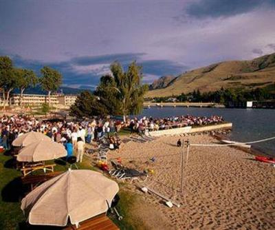фото отеля Campbell's Resort on Lake Chelan