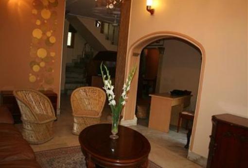 фото отеля White Lily Bed & Breakfast