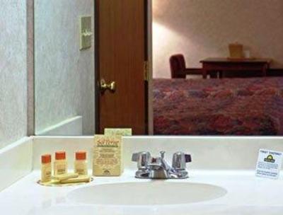 фото отеля Days Inn North Dallas Hotel