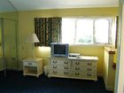 фото отеля Wyndham Newport Overlook