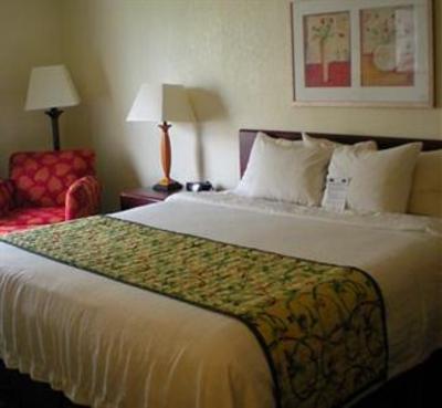 фото отеля Fairfield Inn Richmond Chester