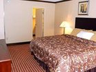 фото отеля Clarion Inn Bradley Airport East Windsor