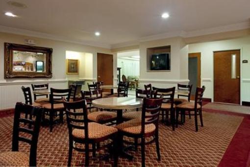 фото отеля Holiday Inn Express Clemmons