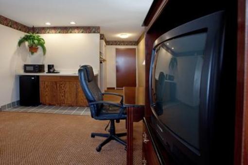 фото отеля Holiday Inn Express Clemmons
