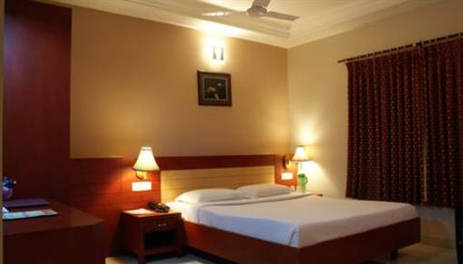 фото отеля Hotel Green Palace Pondicherry