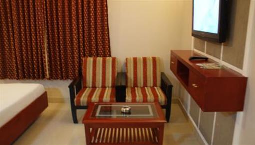 фото отеля Hotel Green Palace Pondicherry