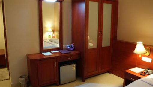фото отеля Hotel Green Palace Pondicherry