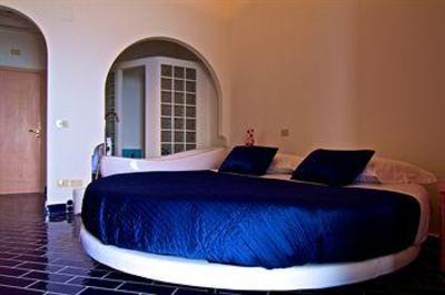 фото отеля Hotel Holiday Praiano