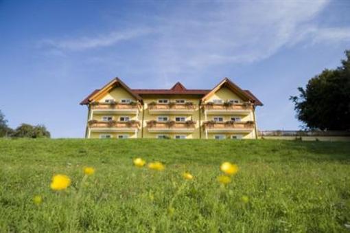 фото отеля Hotel Pension Loipersdorf Oasis