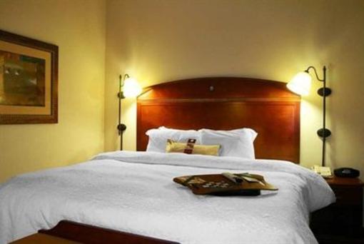 фото отеля Hampton Inn Oneonta