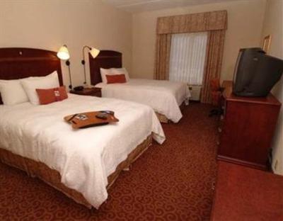 фото отеля Hampton Inn Oneonta