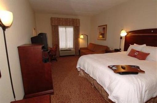 фото отеля Hampton Inn Oneonta