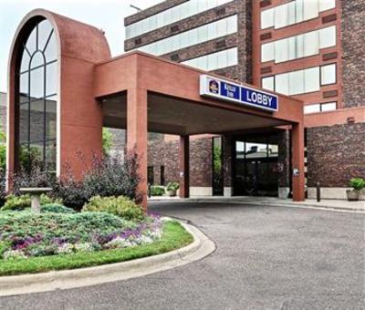 фото отеля Best Western Kelly Inn Saint Cloud