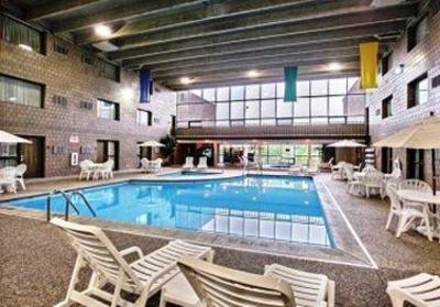 фото отеля Best Western Kelly Inn Saint Cloud