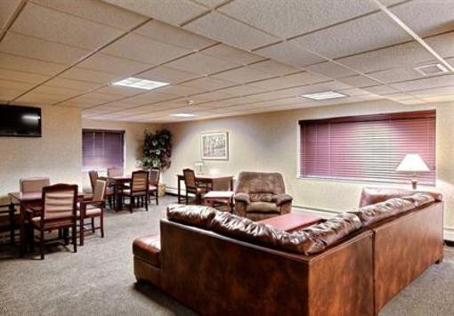 фото отеля Best Western Kelly Inn Saint Cloud