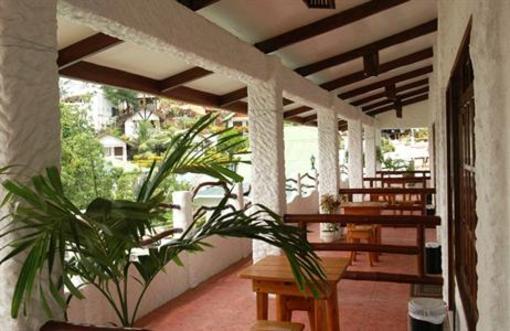 фото отеля Angelyns Beach Resort