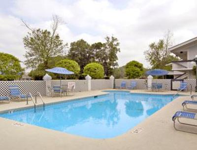 фото отеля Days Inn Savannah Airport Garden City