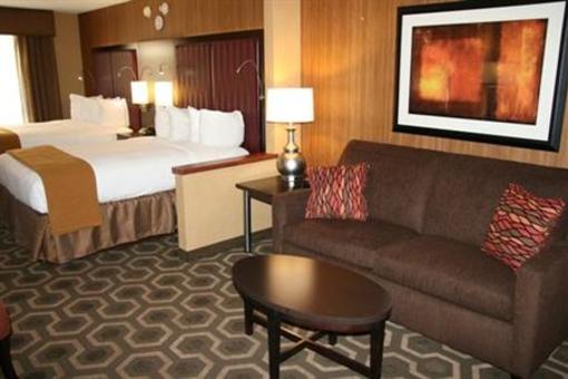 фото отеля Holiday Inn Express Hotel & Suites Vineland