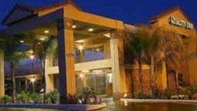 фото отеля Quality Inn Fresno