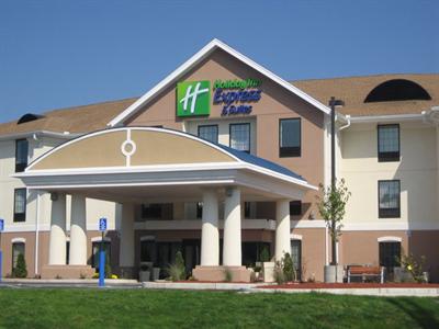 фото отеля Holiday Inn Express Hotel & Suites Westfield