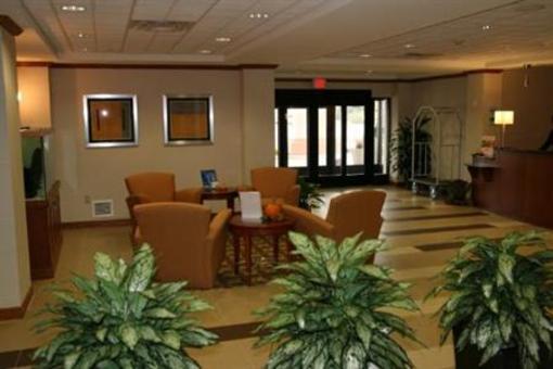 фото отеля Holiday Inn Express Hotel & Suites Westfield