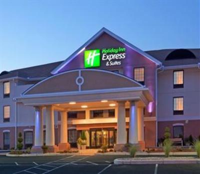 фото отеля Holiday Inn Express Hotel & Suites Westfield