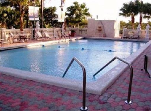 фото отеля El Palacio Sports Hotel & Conference Center