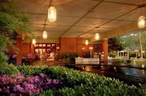 фото отеля Piccadilly Inn Shaw