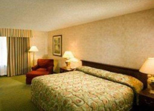 фото отеля Piccadilly Inn Shaw