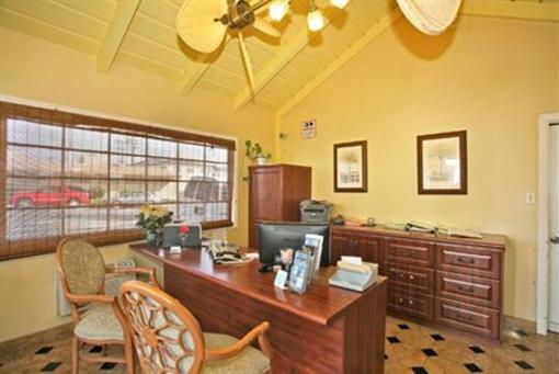 фото отеля Beach Haven Inn