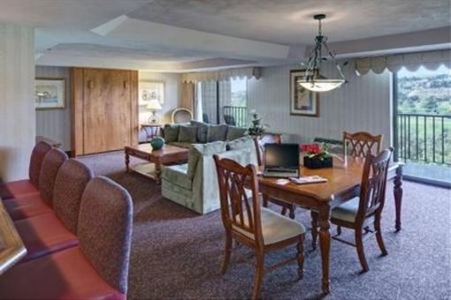 фото отеля Crowne Plaza Hotel San Diego - Mission Valley