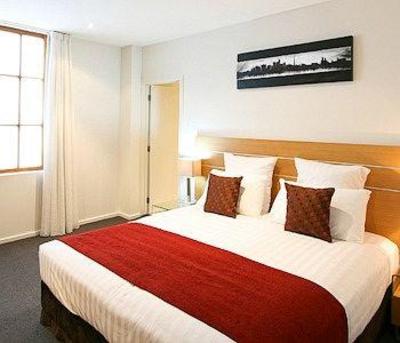 фото отеля 161 Hereford Suites