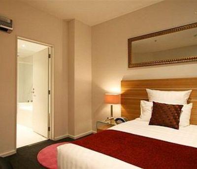 фото отеля 161 Hereford Suites