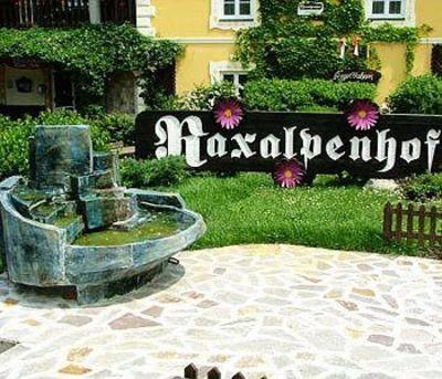 фото отеля Wellness-Ferien-Seminarhotel Raxalpenhof