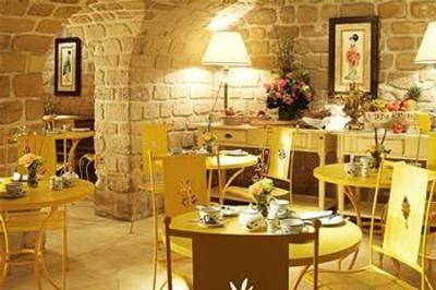 фото отеля Le Relais Montmartre