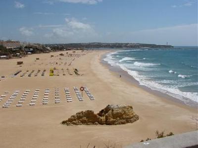 фото отеля Hotel Apartamento Iate Portimao