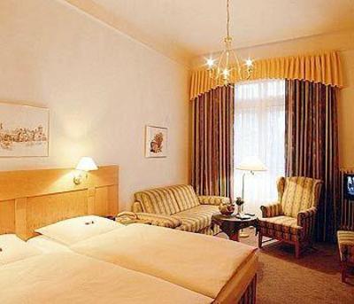 фото отеля Park Hotel Am Lindenplatz