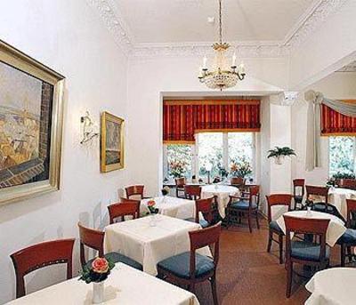 фото отеля Park Hotel Am Lindenplatz