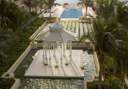 фото отеля Palm Beach Marriott Singer Island Beach Resort & Spa