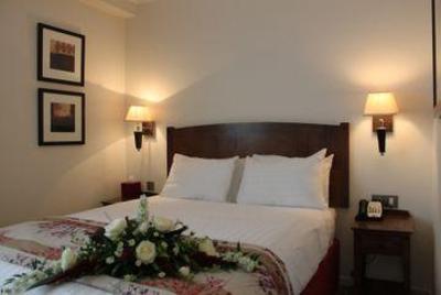 фото отеля Madison Hotel Swindon